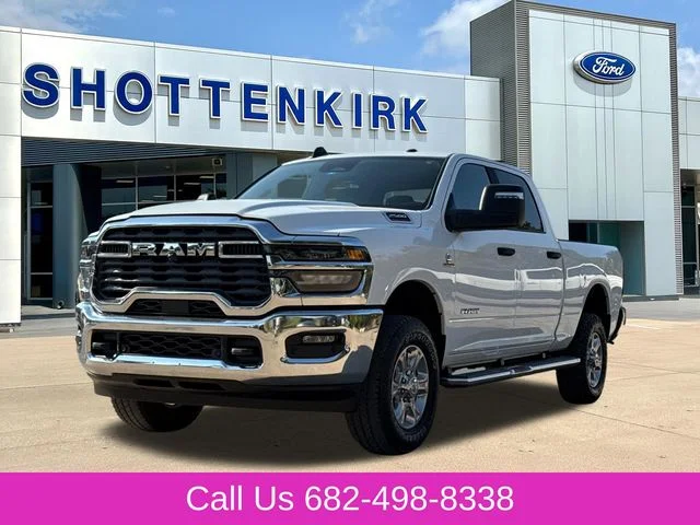 Used 2025 White Ram Big Horn image 3