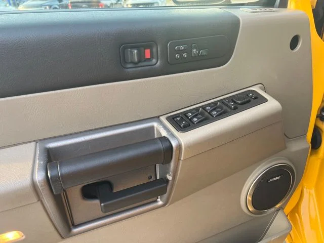 Used 2003 Yellow Hummer Base image 33