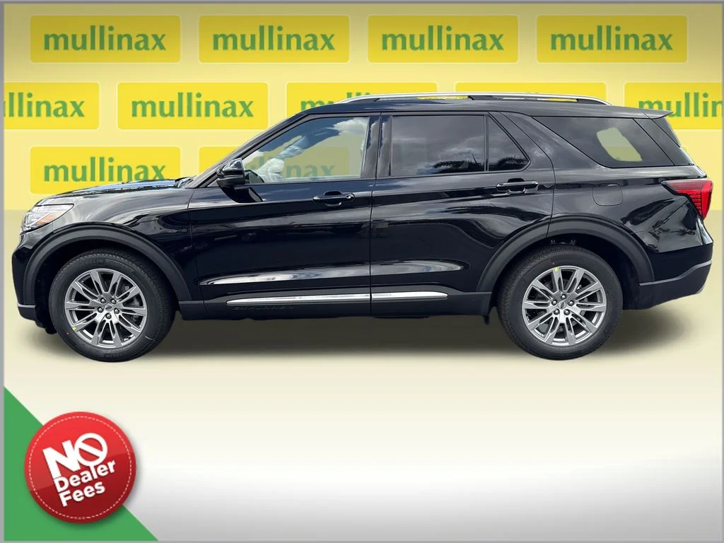 New 2026 Black Ford Platinum image 2