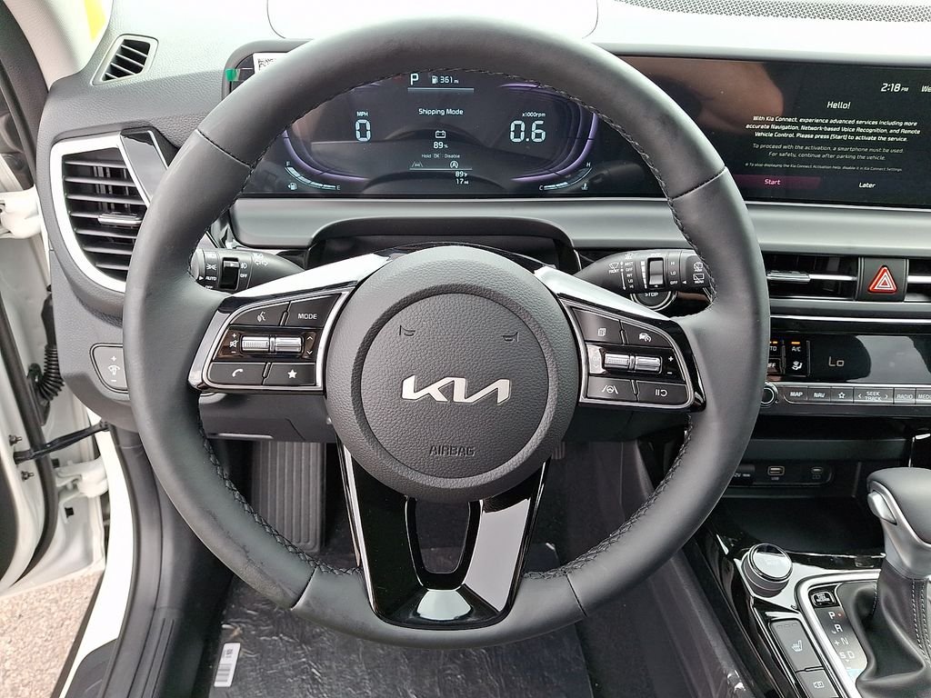 New 2026 Snow White Pearl Kia S image 9