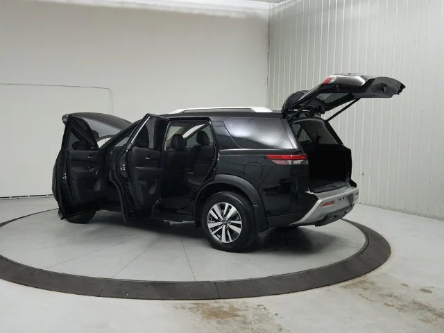 Used 2025 Black Nissan SL image 14