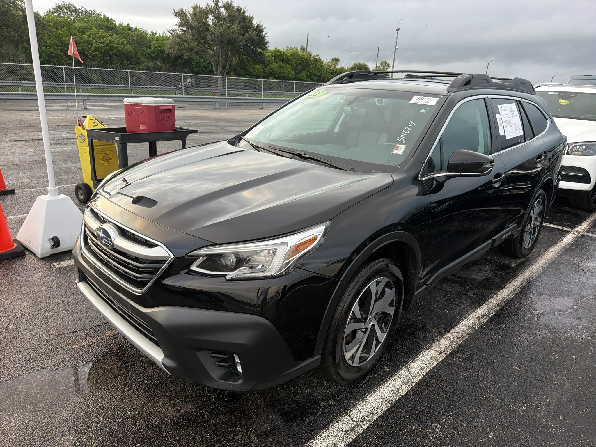 Used 2022 Crystal Black Silica Subaru Limited image 2