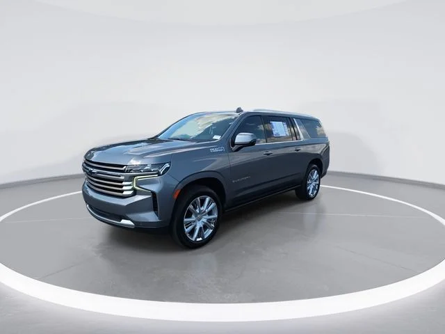 Used 2021 Gray Chevrolet High Country image 4
