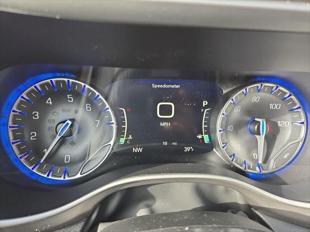 2026 Chrysler Pacifica Select - Photo 23