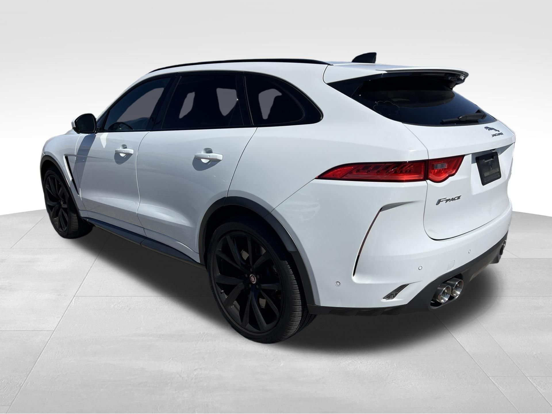 Used 2020 White Jaguar SVR image 8
