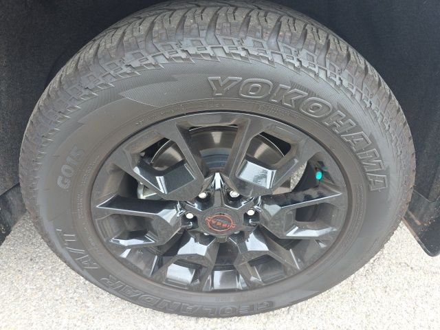Used 2026 White Nissan PRO-4X image 6
