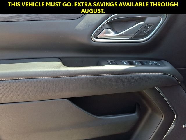 2024 GMC Yukon SLT - Photo 13