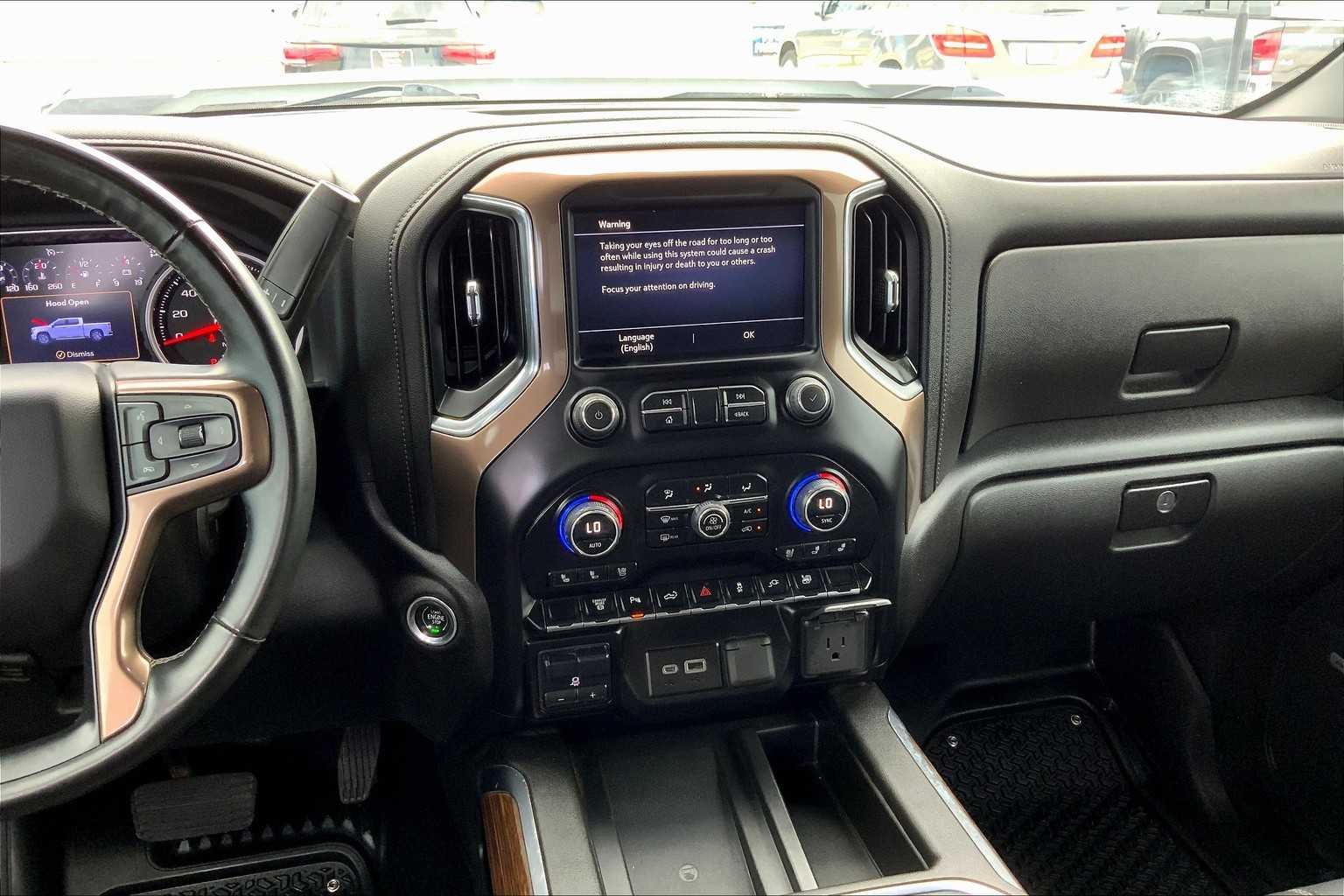 Used 2023 Summit White Chevrolet High Country image 7