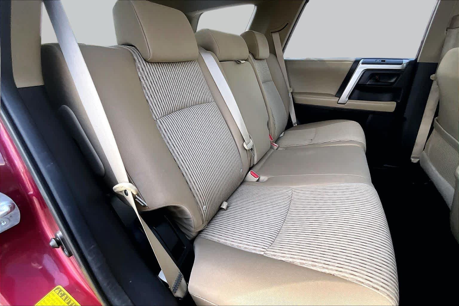 Used 2010 Salsa Red Pearl Toyota SR5 image 19
