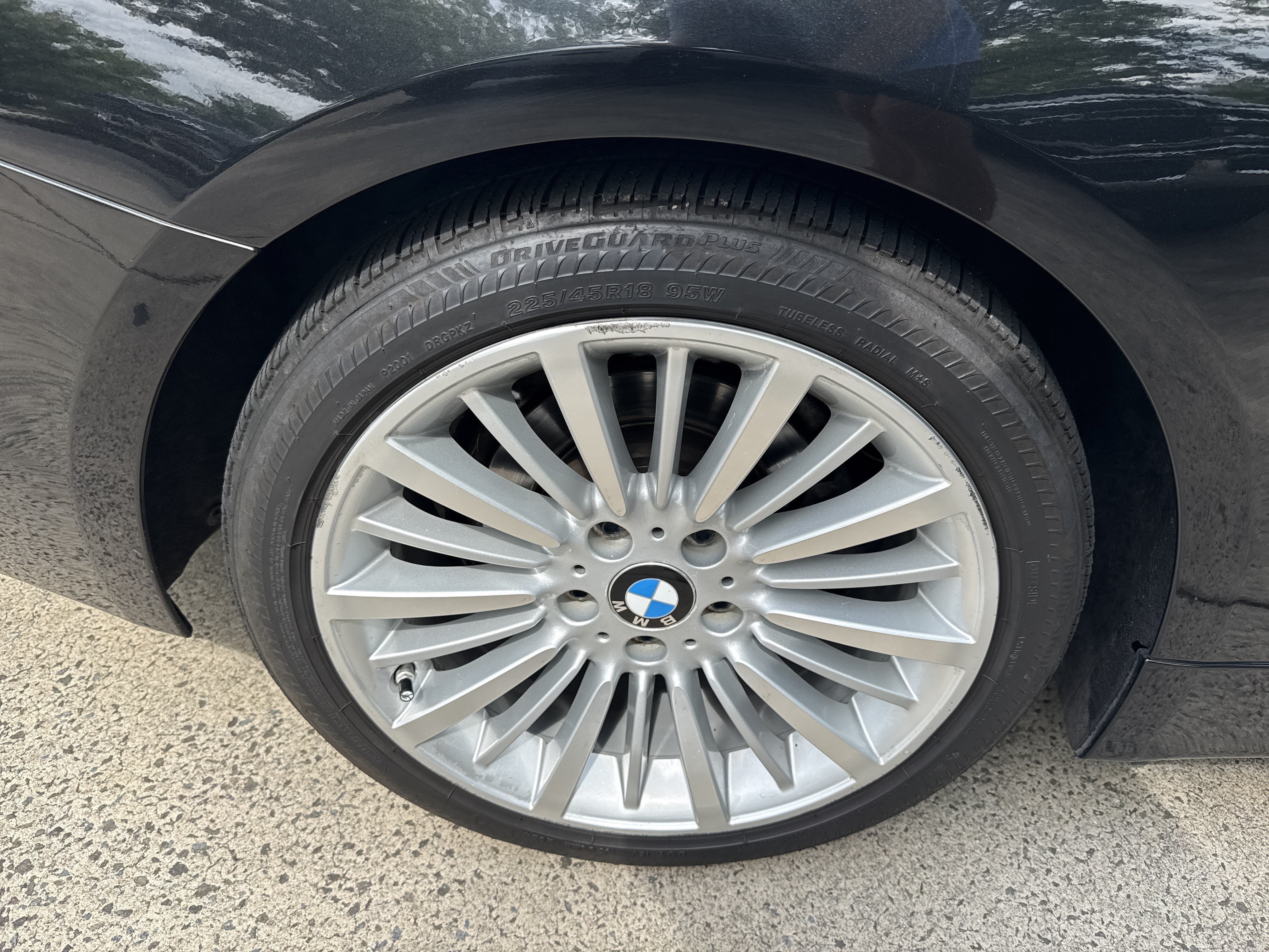 Used 2015 Black Sapphire Metallic BMW 428i image 16