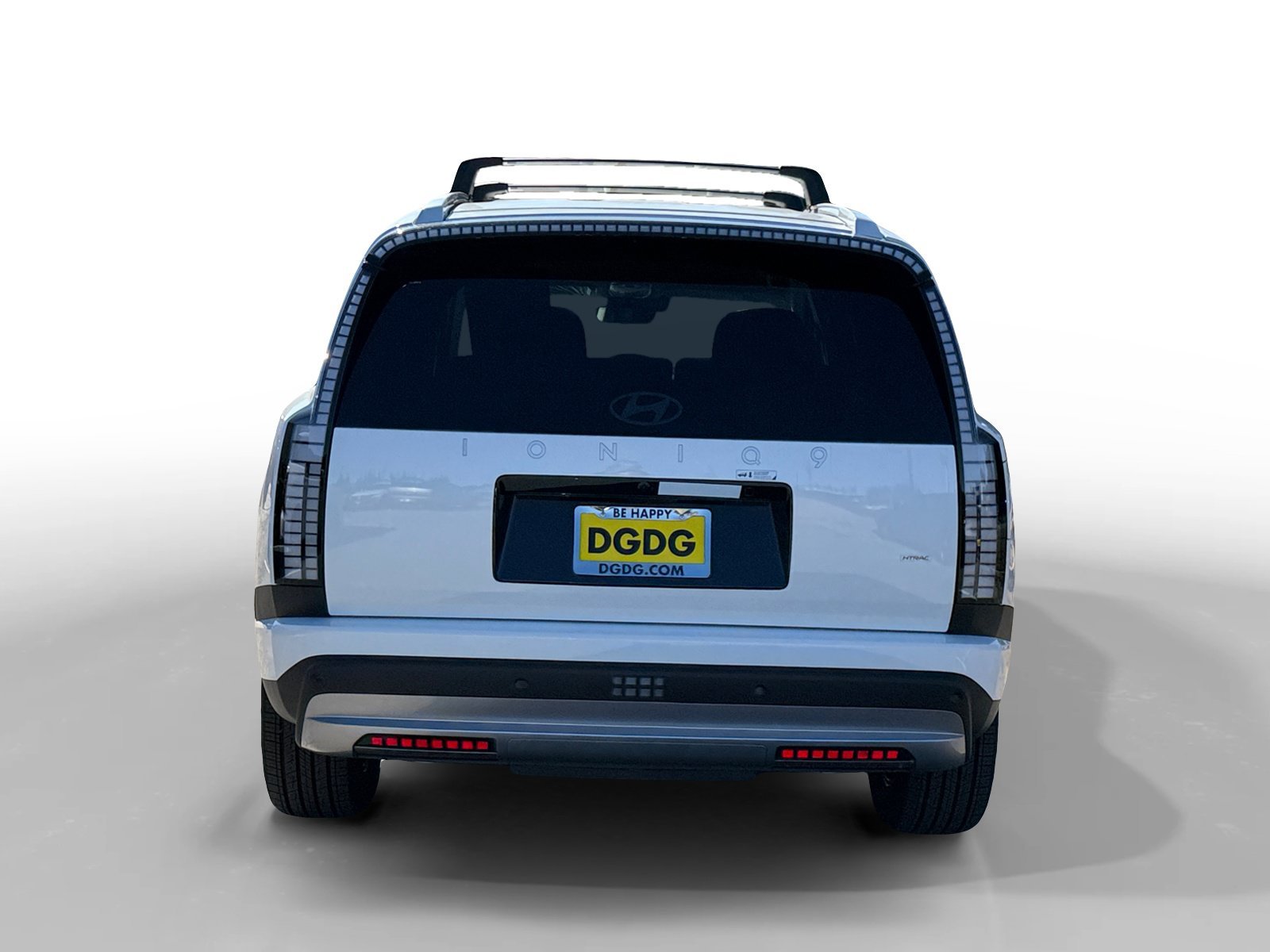 New 2026 Snow White Pearl Hyundai SE image 4