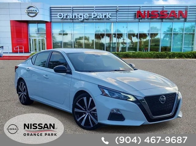 2022 Nissan Altima 2.5 SR