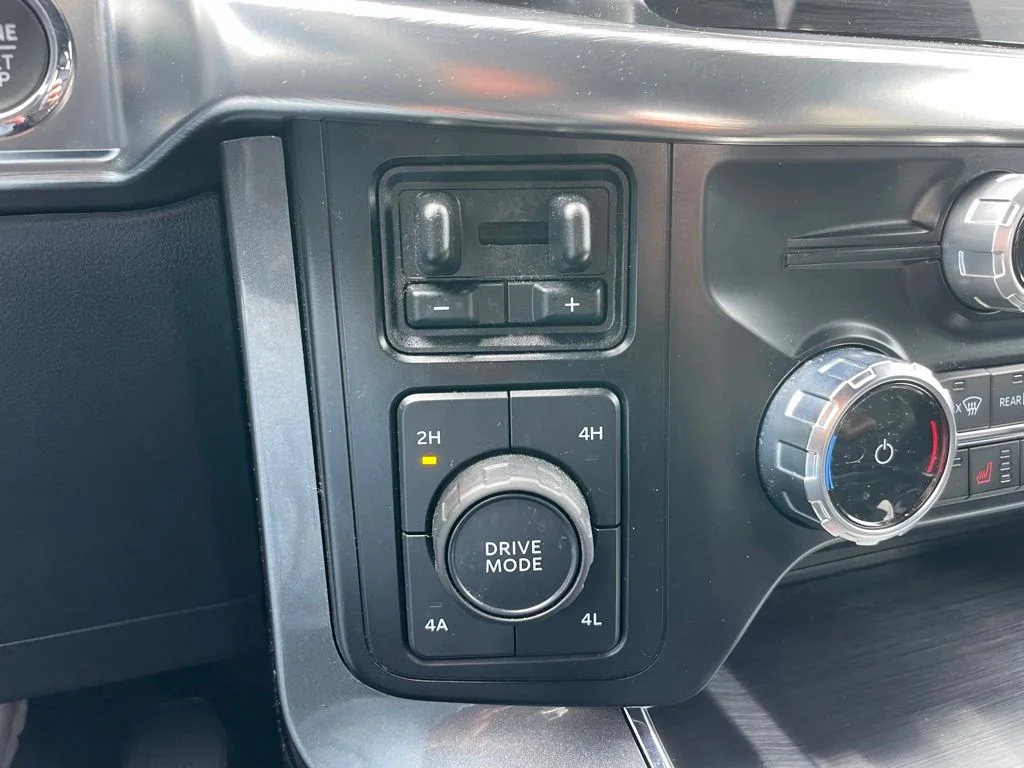 Used 2023 Black Ford Lariat image 12