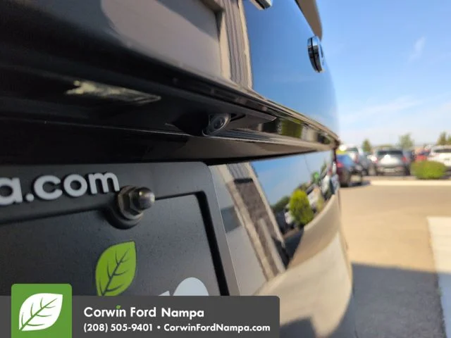 Used 2023 Onyx Black Metallic Volvo  image 30