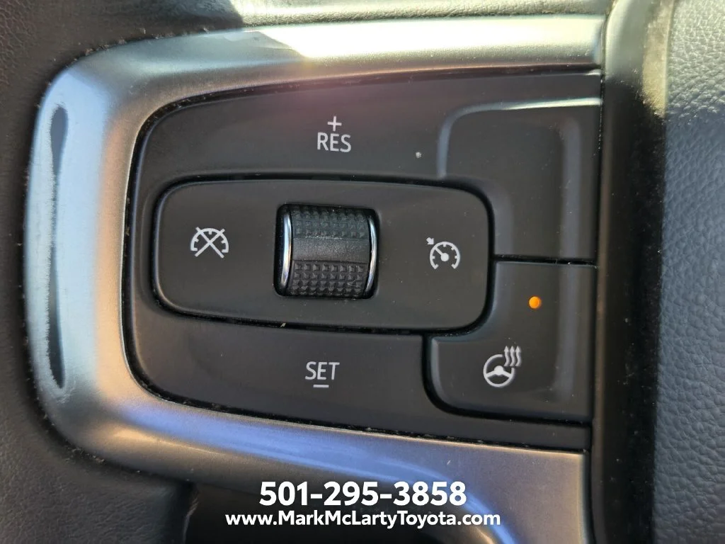 Used 2020 Black Chevrolet LT image 24