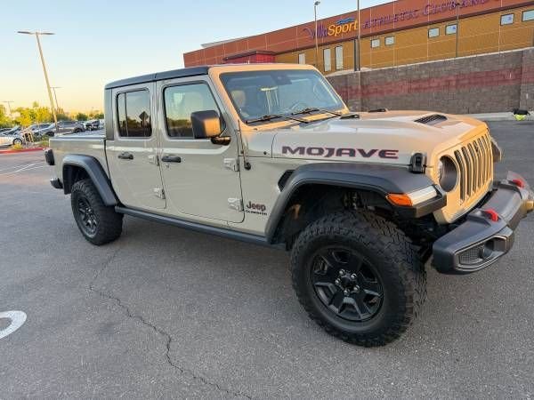 Used 2022 Beige Jeep Mojave image 2