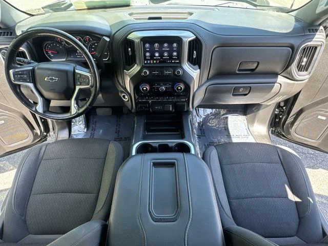 Used 2019 Black Chevrolet RST image 9