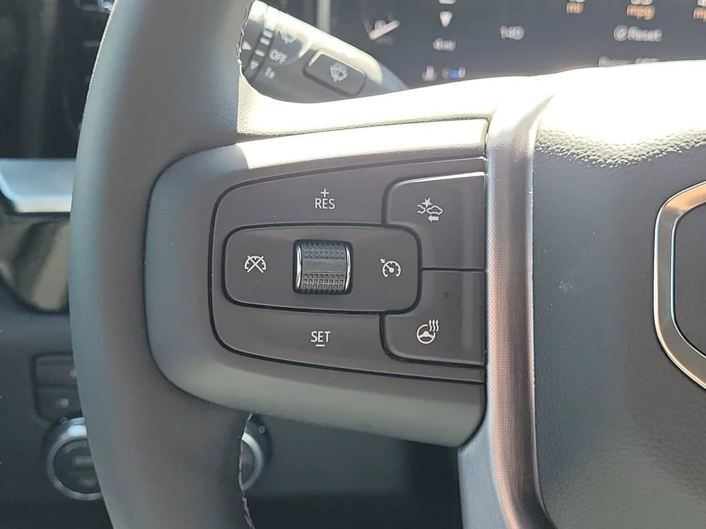 New 2026 Summit White GMC Elevation image 21