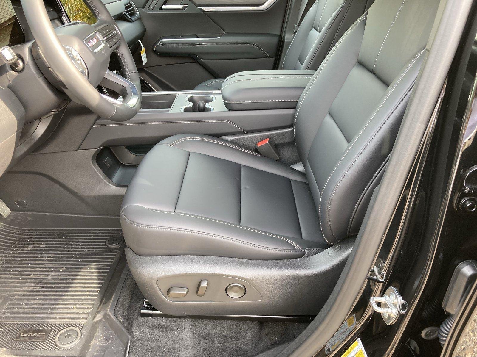 New 2026 Ebony Twilight Metallic GMC Elevation image 26