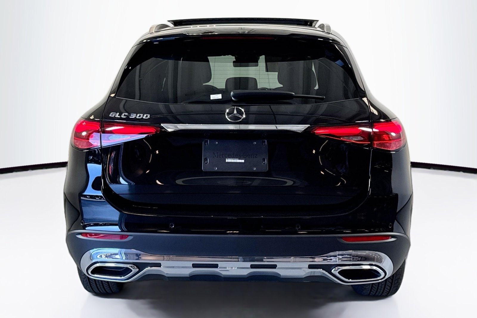New 2026 Black Mercedes-Benz GLC 300 image 6