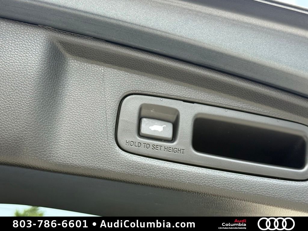 Used 2023 Gray Honda EX-L image 17