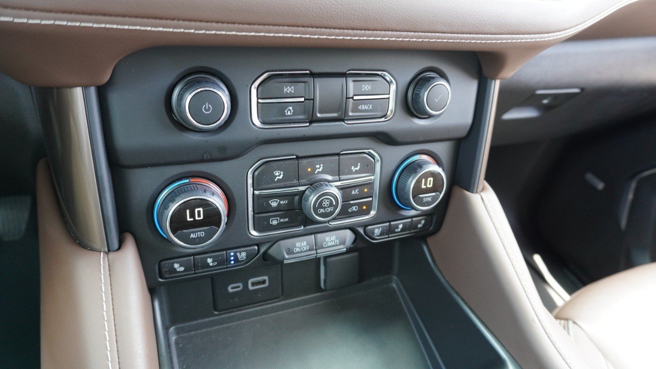 Used 2024 Gray Chevrolet High Country image 21