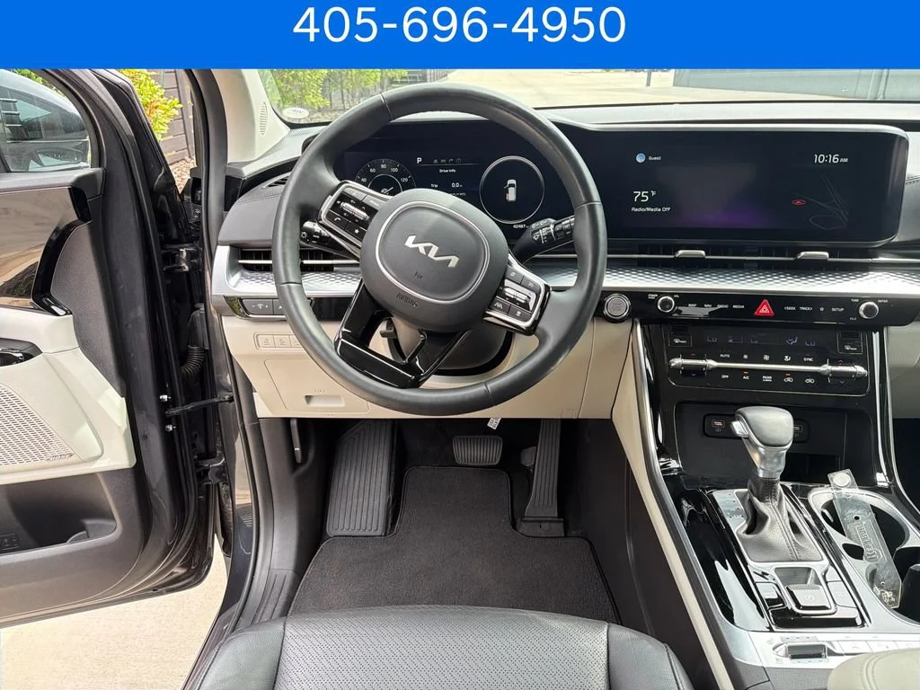 Pre-Owned 2022 Kia Carnival SX Prestige