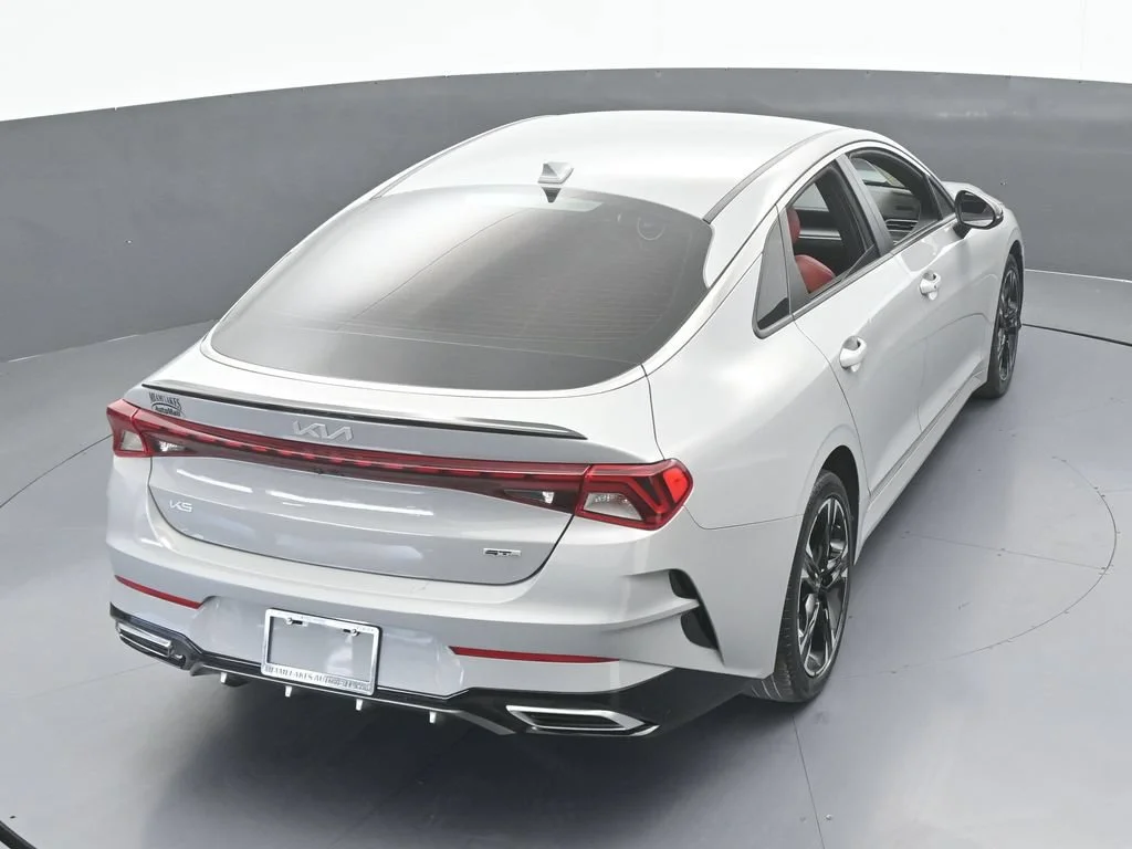 Used 2023 Wolf Gray Kia GT-Line image 48