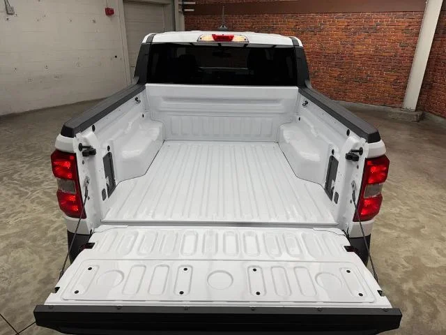 New 2026 Oxford White Ford XL image 27