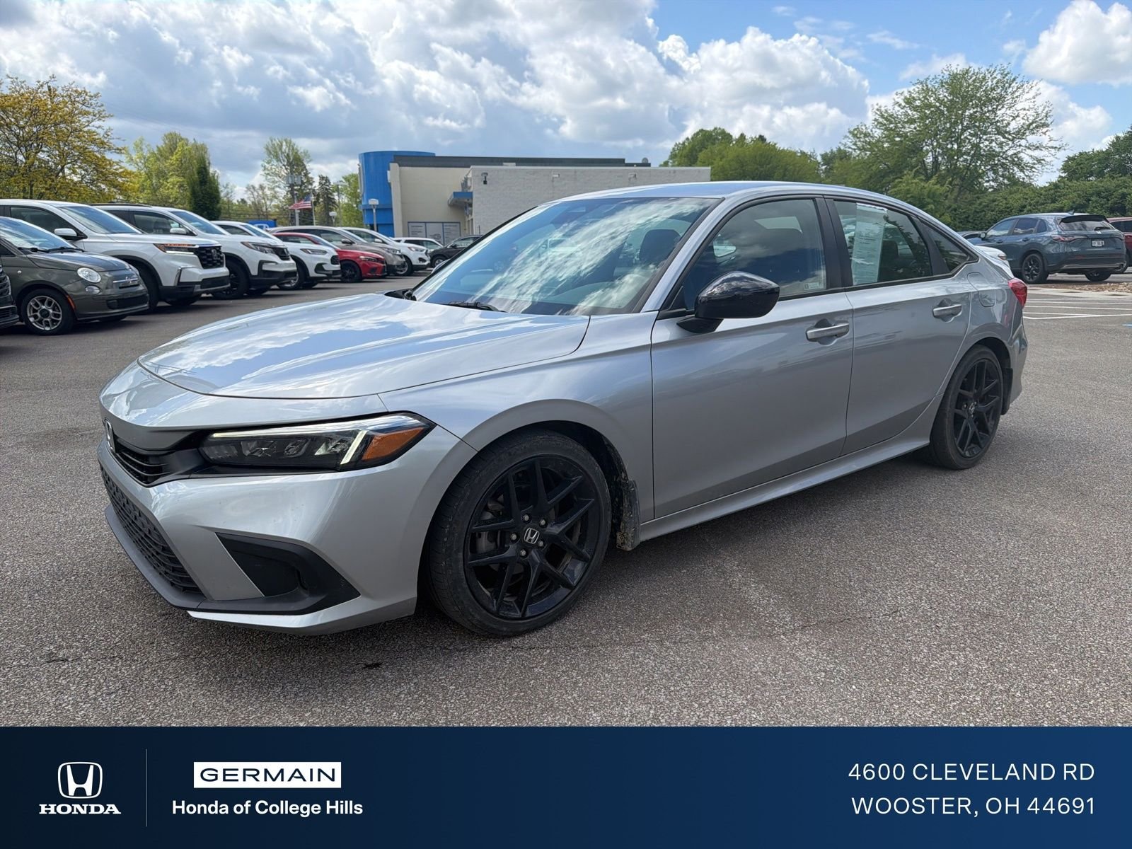 2024 Honda Civic Sport CVT's photo