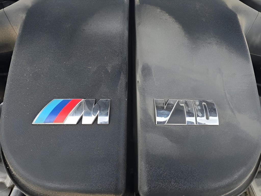Used 2006 Black Sapphire Metallic BMW M6 image 16