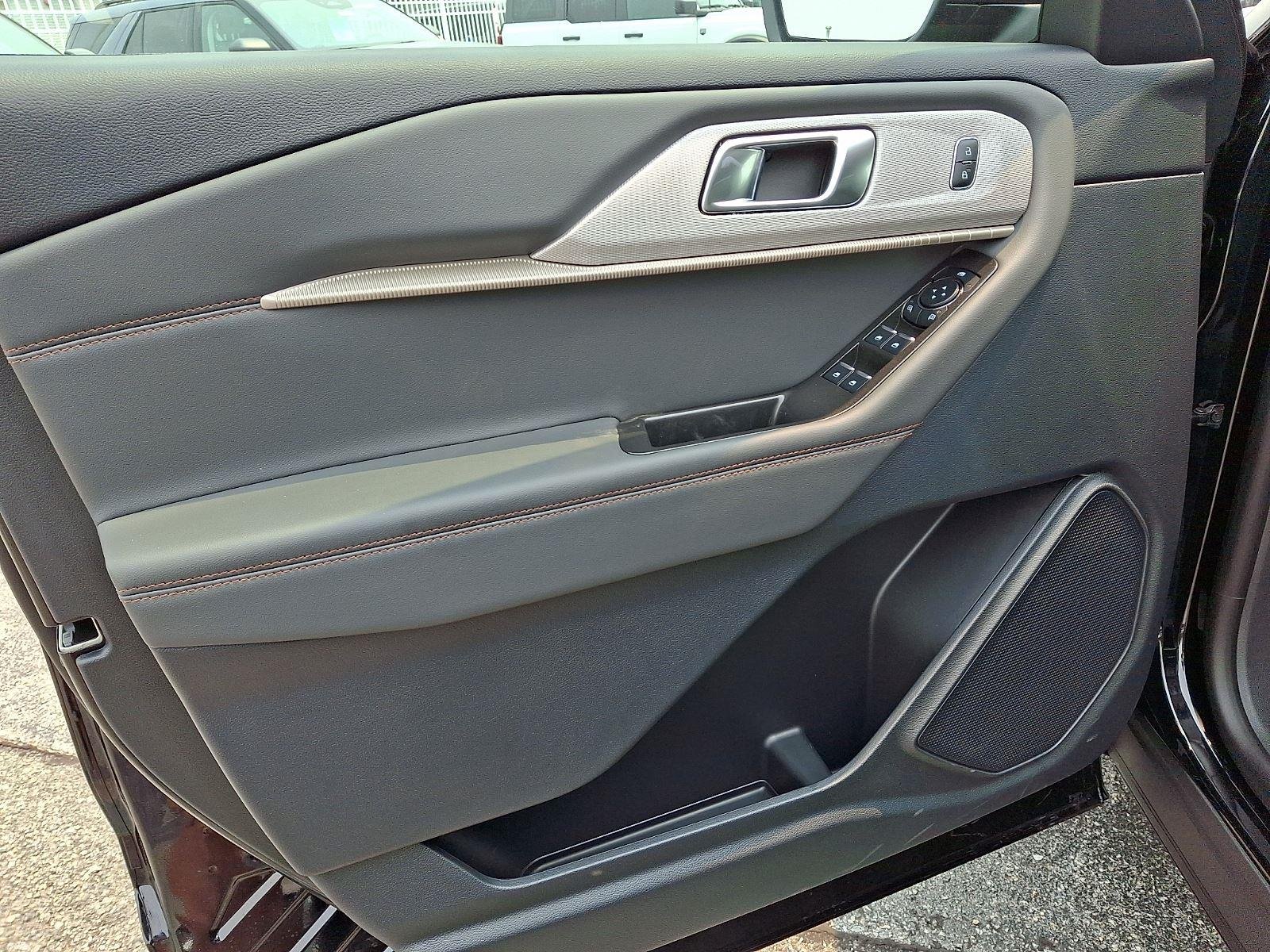 New 2026 Agate Black Metallic Ford Active image 10