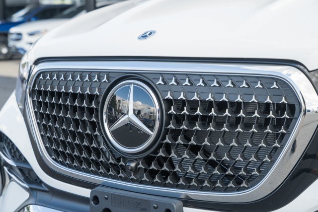 New 2027 Polar White Mercedes-Benz GLE 450 image 12