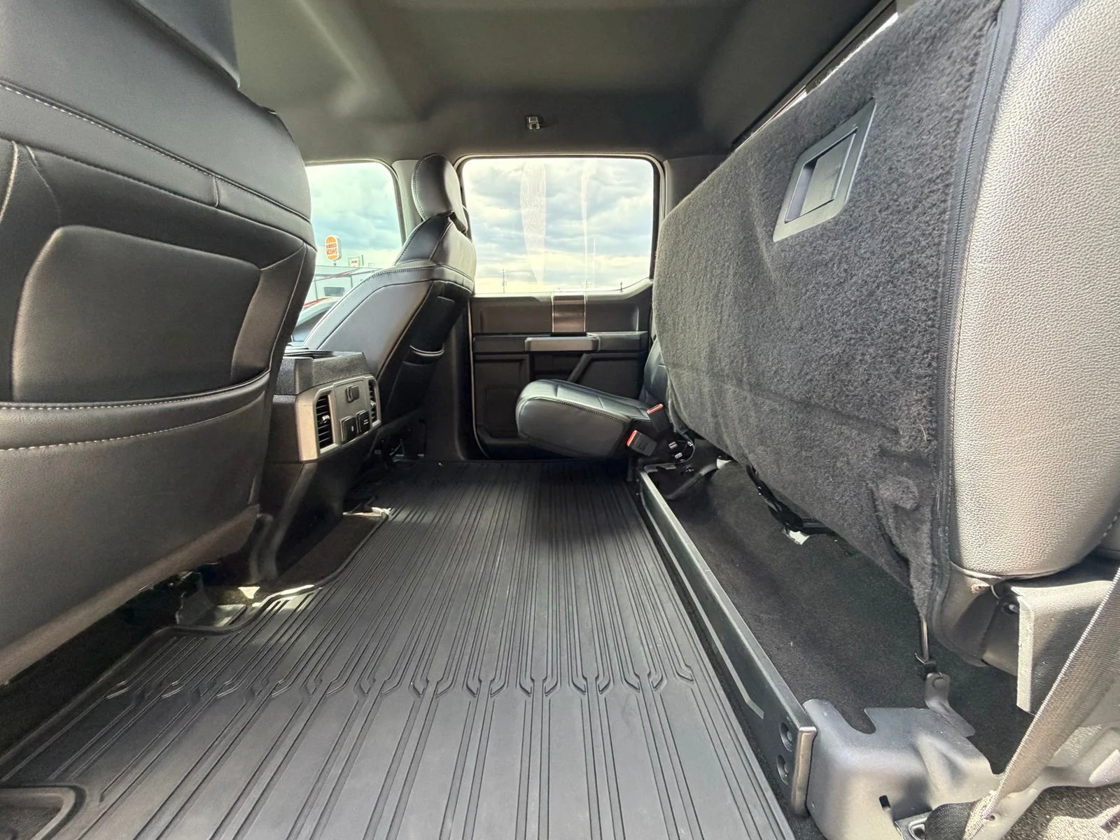 Used 2018 White Ford Raptor image 28