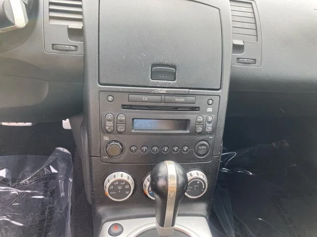 Used 2007 Red Nissan Enthusiast image 14