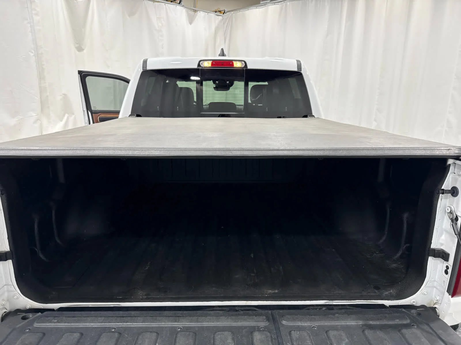 Used 2021 Wht/white Ram Longhorn image 16