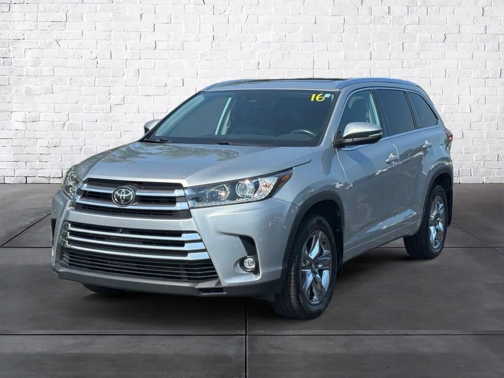 Used 2019 Silver Toyota Limited Platinum image 2