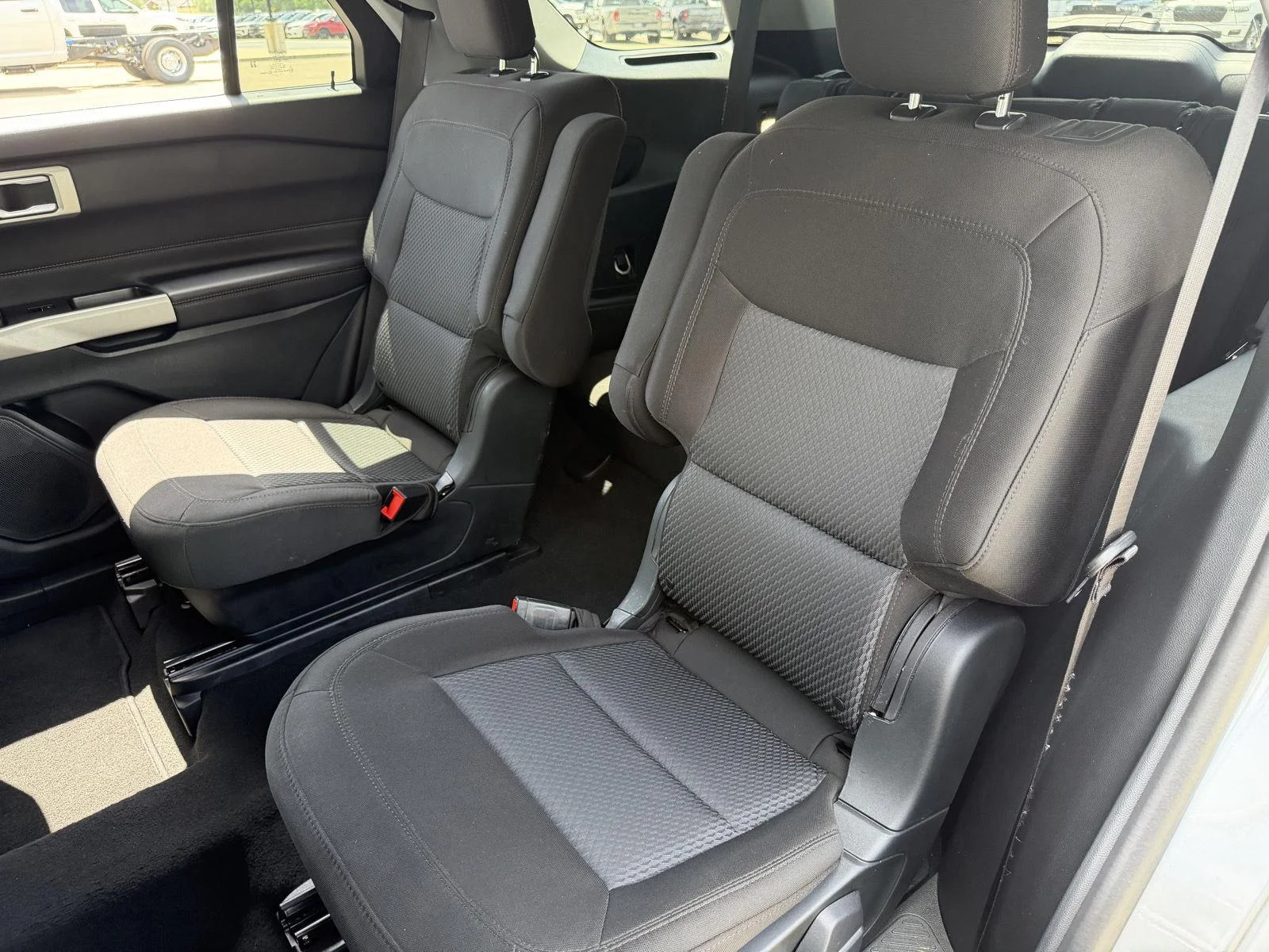 Used 2023 Iconic Silver Ford XLT image 17