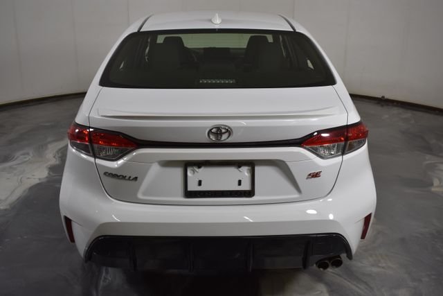 Used 2023 White Toyota SE image 9