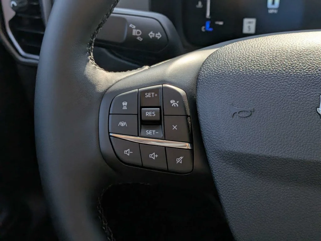 New 2026 Velocity Blue Metallic Ford Outer Banks® image 21