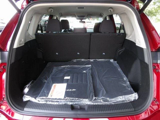 2026 Nissan Rogue SV - Photo 9