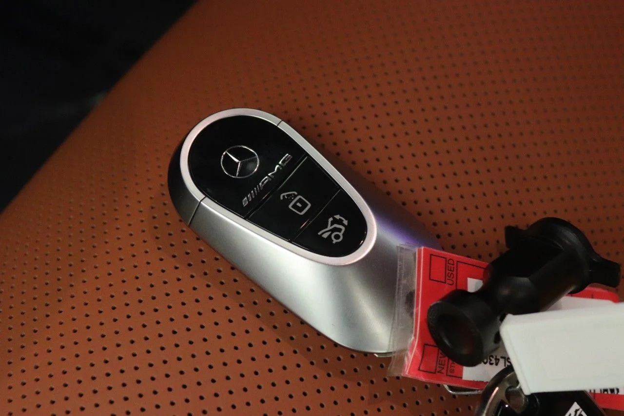 Used 2025 Black Mercedes-Benz SL 43 AMG® Touring Line image 23