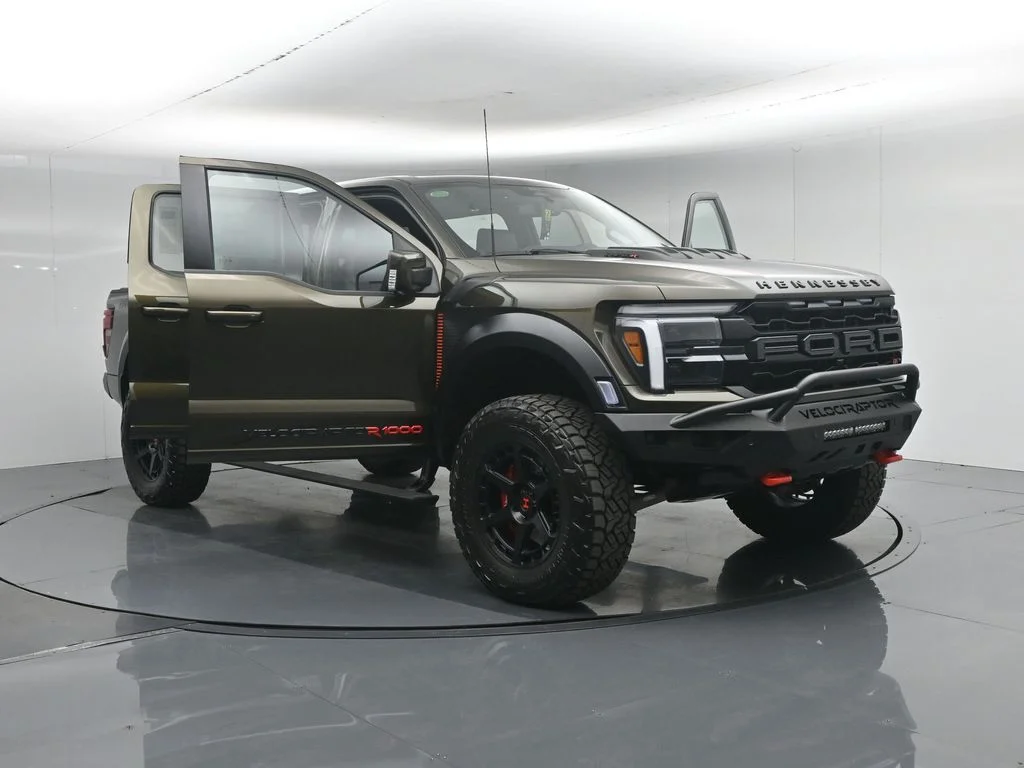 New 2026 Shelter Green Ford Raptor image 34