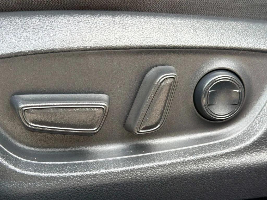 Used 2021 Midnight Black Metallic Toyota LE image 20
