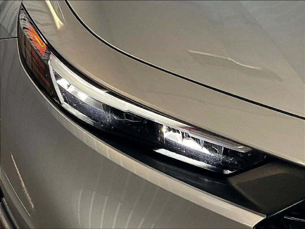Used 2025 Silver Honda Sport image 35