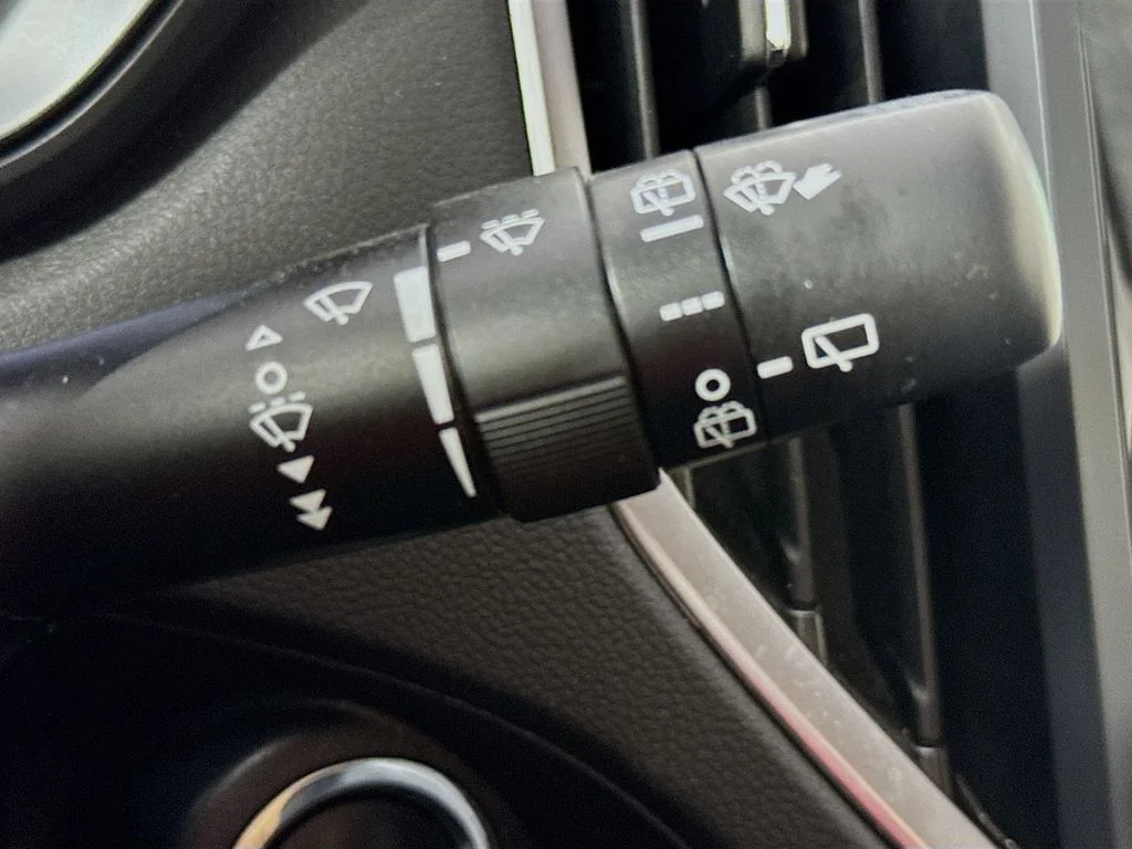 Used 2020 Gray Subaru Limited image 13