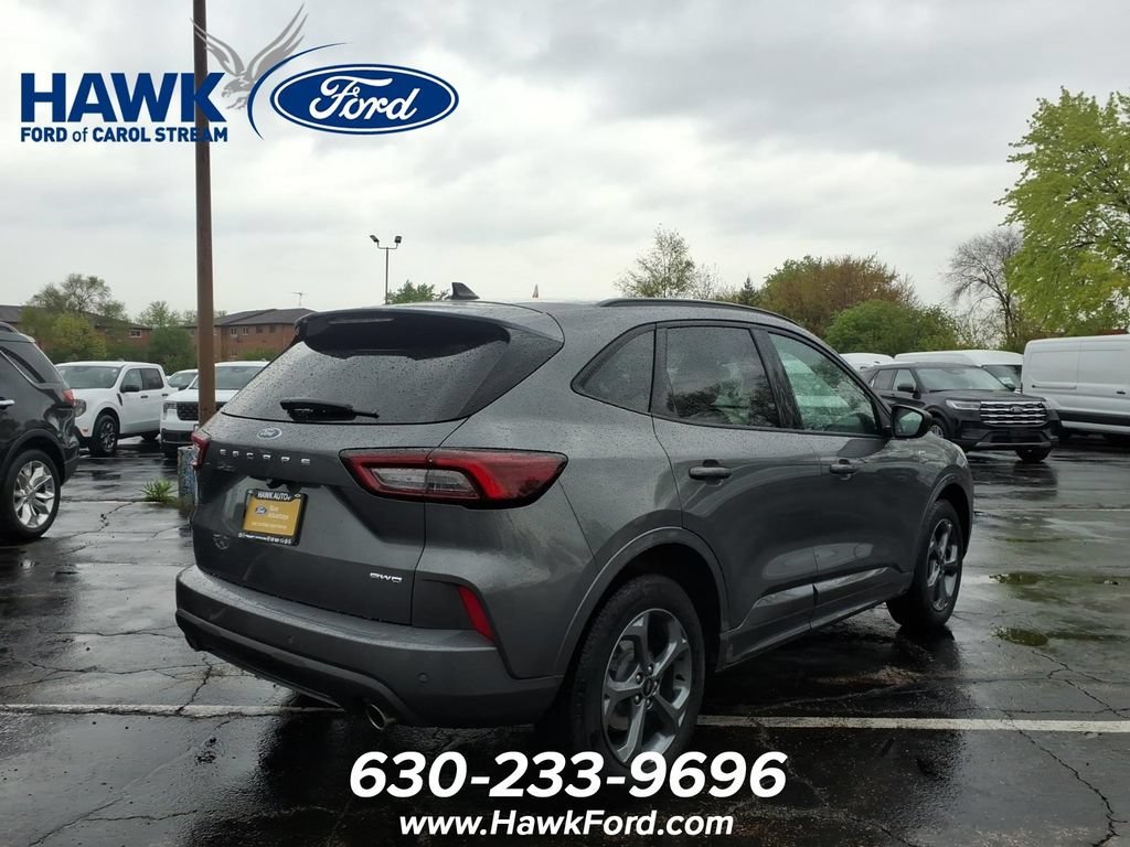 Certified Used 2024 Gray Ford ST-Line image 7