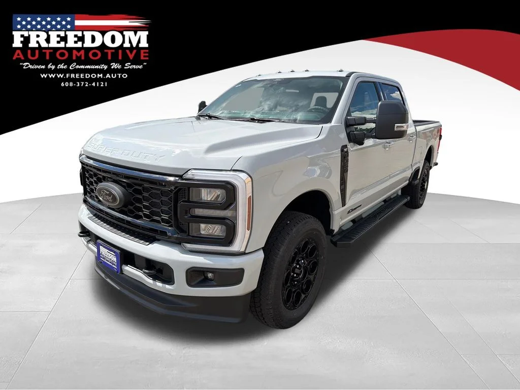 New 2026 White Ford XLT image 1