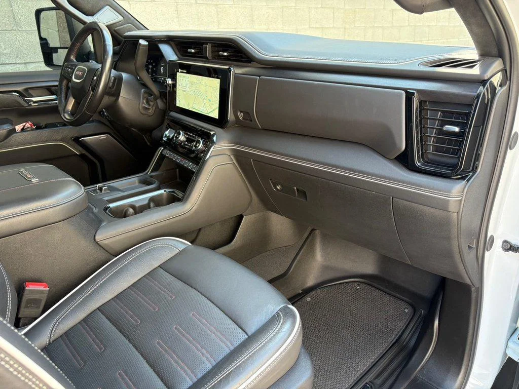 2024 GMC Sierra 2500HD AT4X - Photo 13