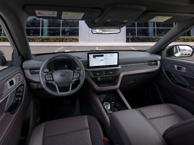 New 2026 Agate Black Metallic Ford Platinum image 9